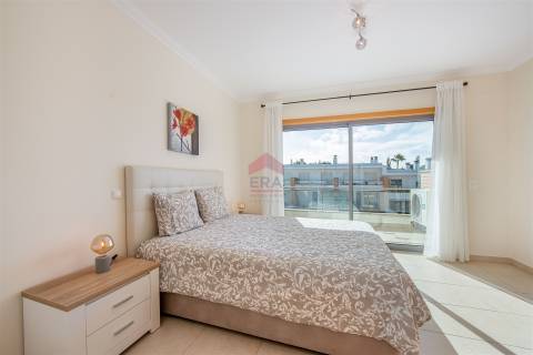Apartamento T2 Venda em Albufeira e Olhos de Água,Albufeira