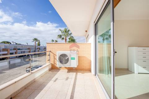 Apartamento T2 Venda em Albufeira e Olhos de Água,Albufeira