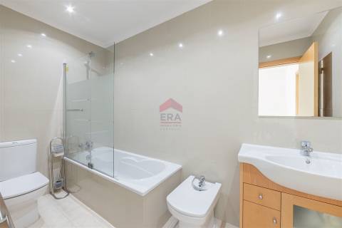 Apartamento T2 Venda em Albufeira e Olhos de Água,Albufeira