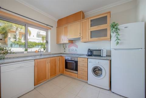 Apartamento T2 Venda em Albufeira e Olhos de Água,Albufeira