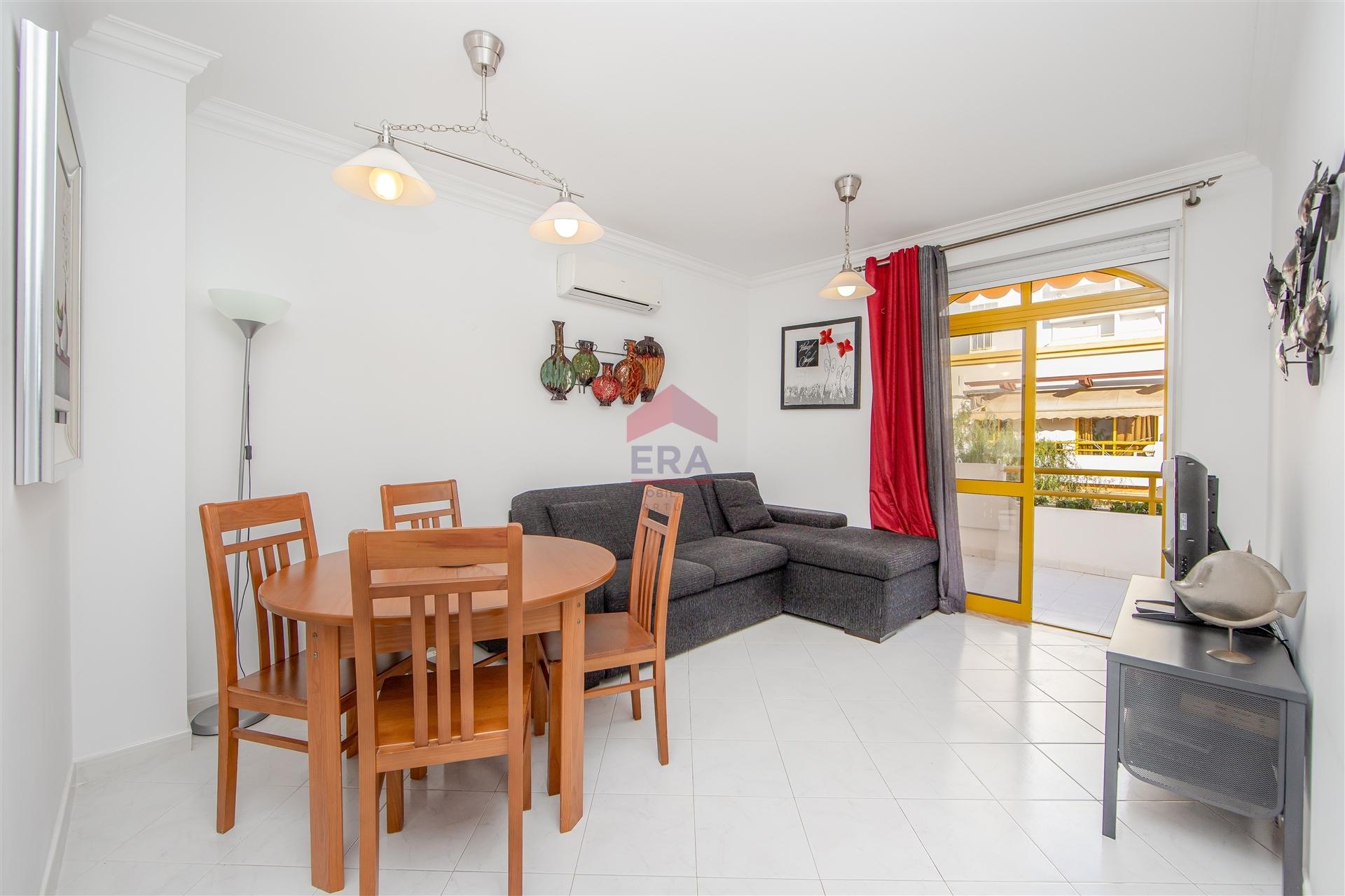 Apartamento T1 Venda em Quarteira,Loulé