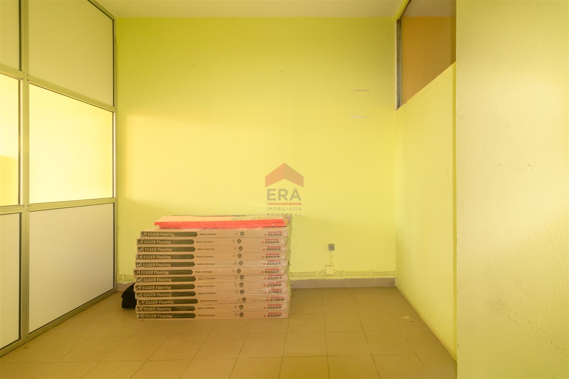 Loja  Venda em Faro (Sé e São Pedro),Faro