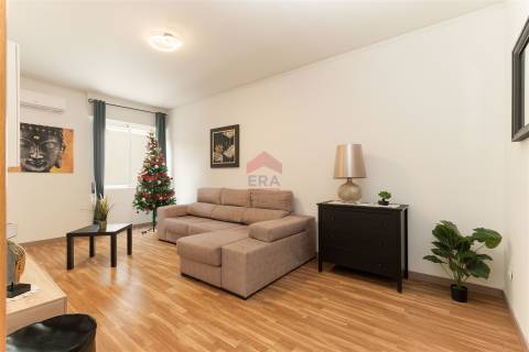 Apartamento T2 Venda em Faro (Sé e São Pedro),Faro