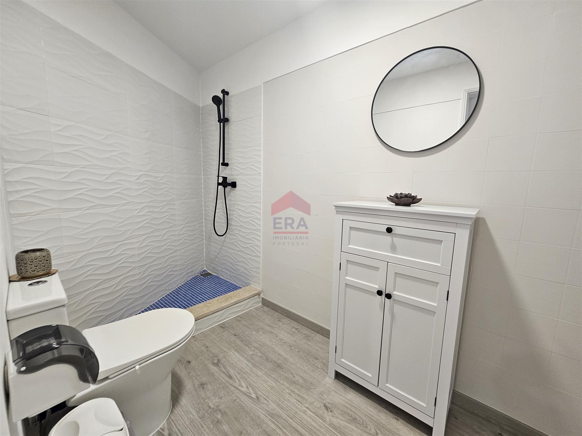 Loja  Venda em Faro (Sé e São Pedro),Faro