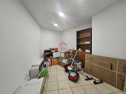 Loja  Venda em Faro (Sé e São Pedro),Faro