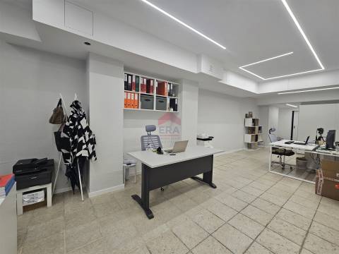 Loja  Venda em Faro (Sé e São Pedro),Faro