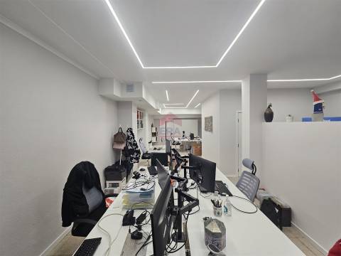 Loja  Venda em Faro (Sé e São Pedro),Faro