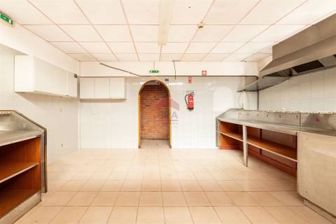 Loja  Venda em Monte Gordo,Vila Real de Santo António