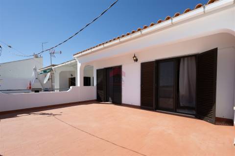 Moradia T5 Venda em Faro (Sé e São Pedro),Faro