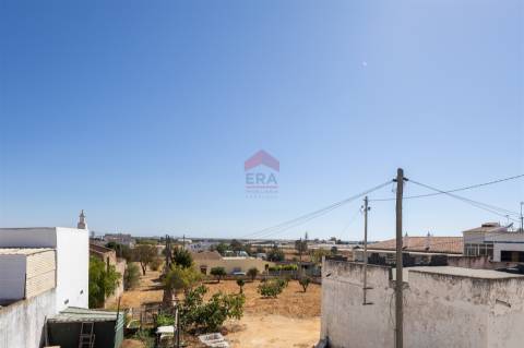 Moradia T5 Venda em Faro (Sé e São Pedro),Faro