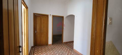 Moradia Geminada T6 Venda em Faro (Sé e São Pedro),Faro