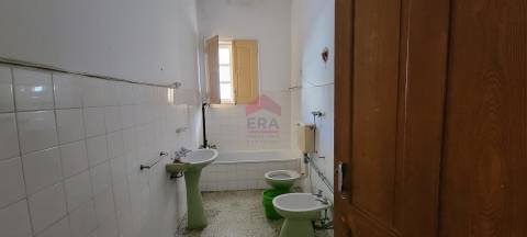 Moradia Geminada T6 Venda em Faro (Sé e São Pedro),Faro