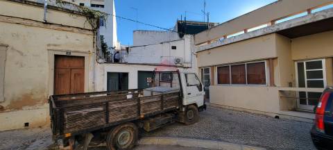 Moradia Geminada T6 Venda em Faro (Sé e São Pedro),Faro