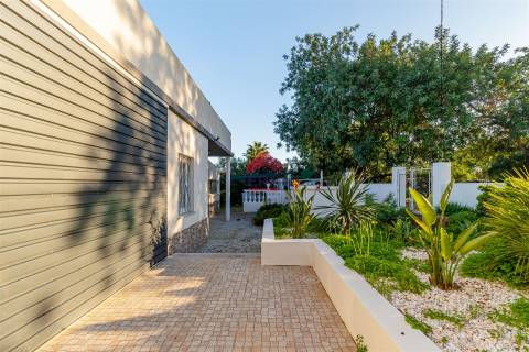 Moradia Isolada T3 Venda em Moncarapacho e Fuseta,Olhão