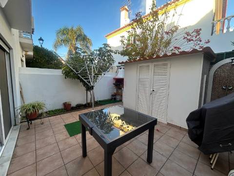 Moradia em Banda T2 Venda em Vila Nova de Cacela,Vila Real de Santo António