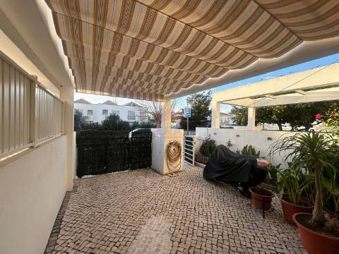 Moradia em Banda T2 Venda em Vila Nova de Cacela,Vila Real de Santo António