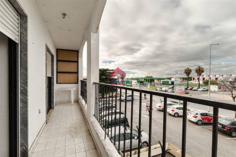 Apartamento T3 Venda em Olhão,Olhão