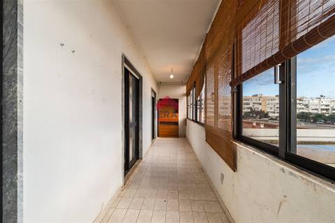 Apartamento T3 Venda em Olhão,Olhão