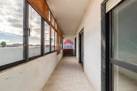 Apartamento T3 Venda em Olhão,Olhão