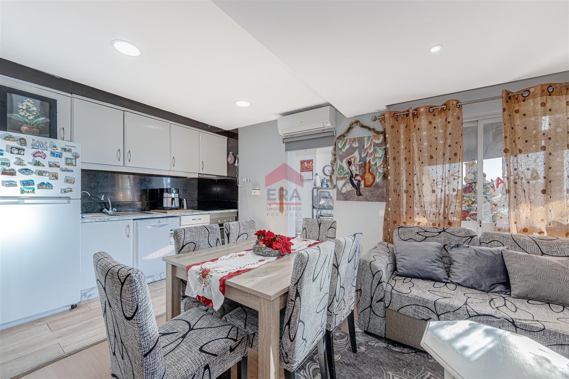 Apartamento T0+2 Venda em Quarteira,Loulé