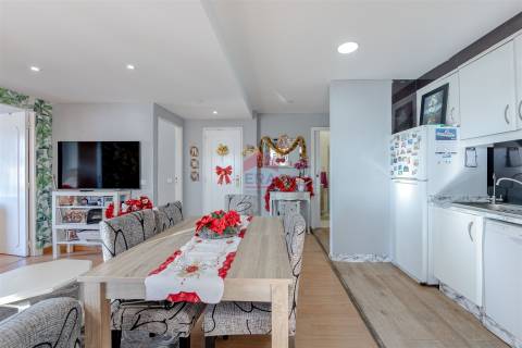 Apartamento T0+2 Venda em Quarteira,Loulé