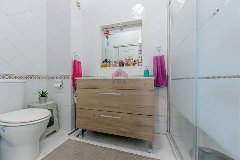 Apartamento T0+2 Venda em Quarteira,Loulé