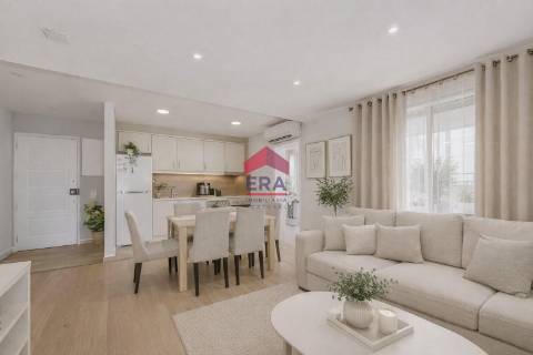 Apartamento T0+2 Venda em Quarteira,Loulé