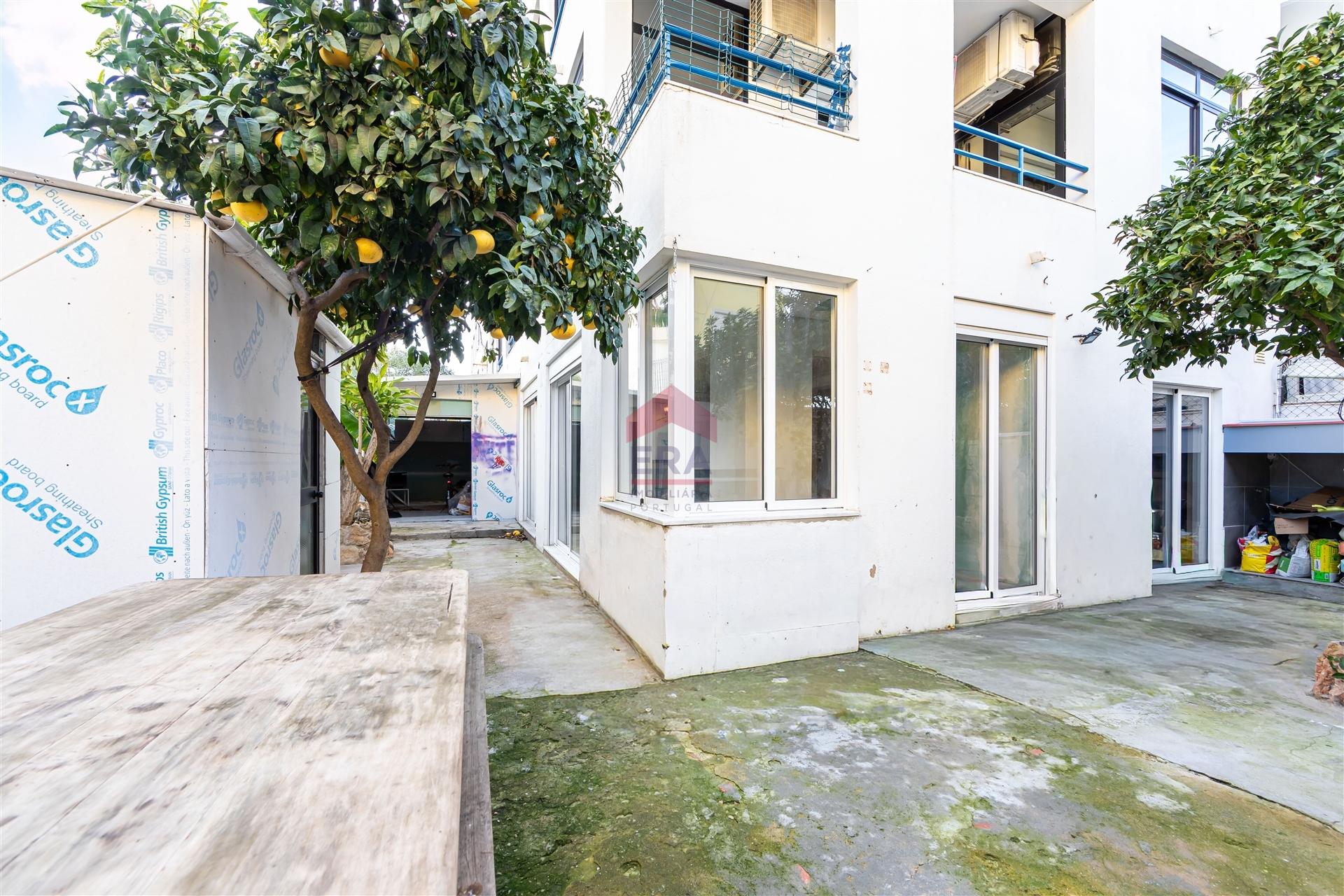 Apartamento T2 Venda em Quarteira,Loulé