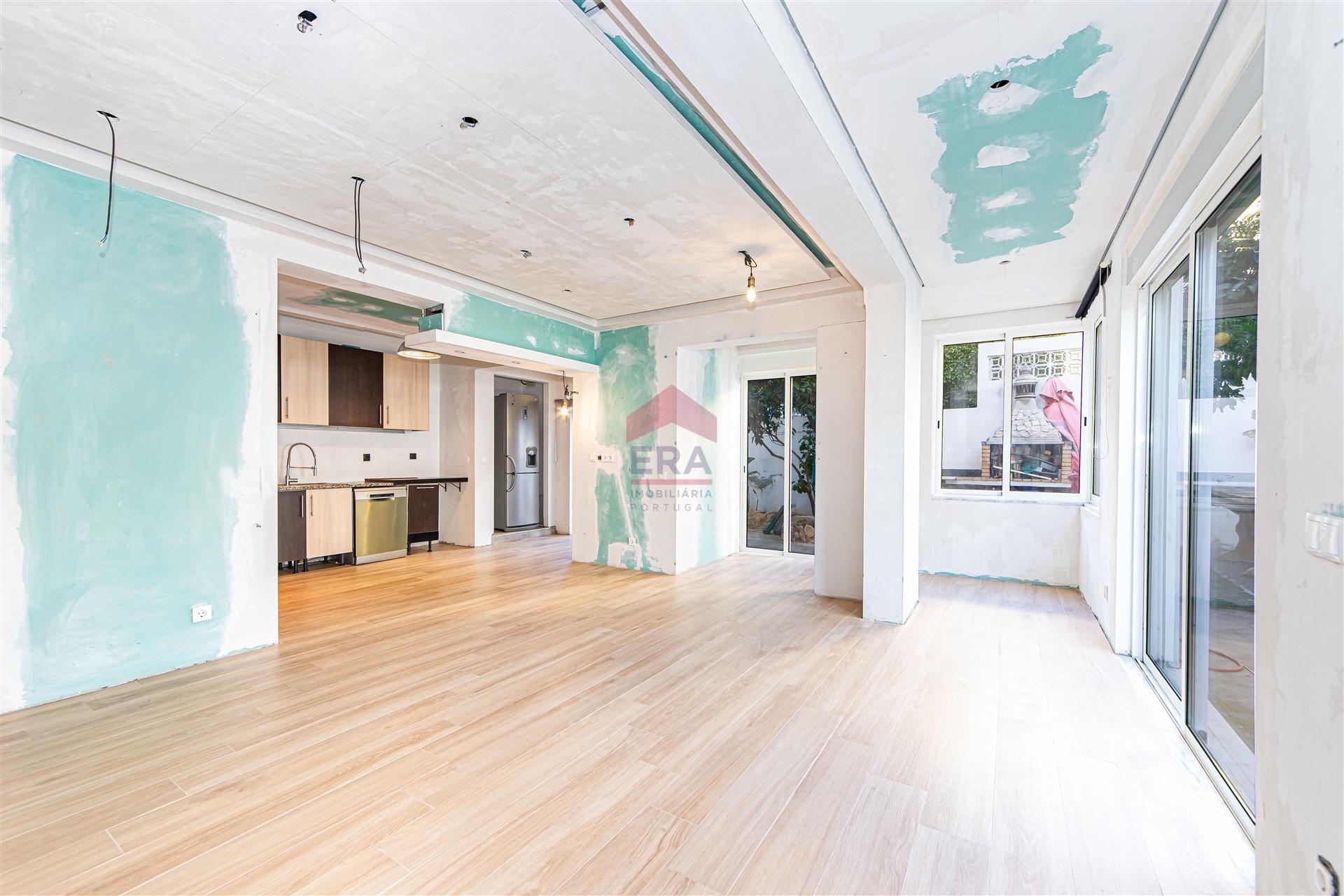 Apartamento T2 Venda em Quarteira,Loulé