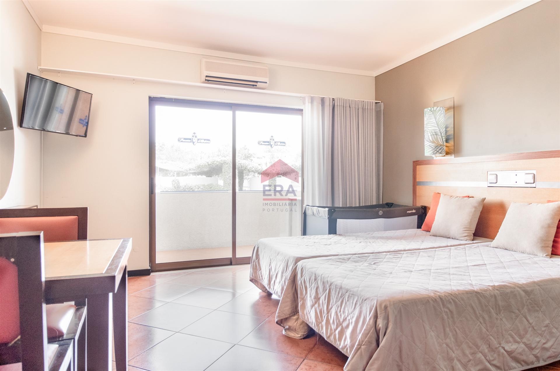 Apartamento T0 Venda em Albufeira e Olhos de Água,Albufeira