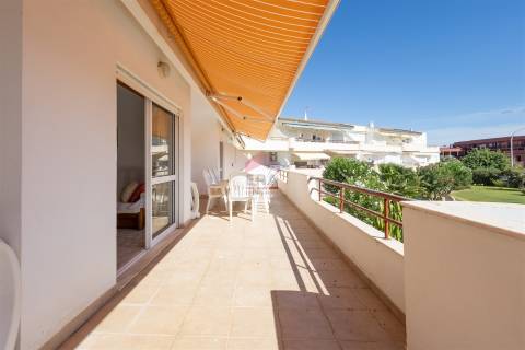 Apartamento T2 Venda em Quarteira,Loulé