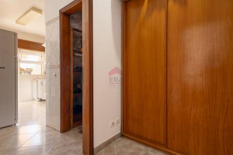 Apartamento T2 Venda em Quarteira,Loulé
