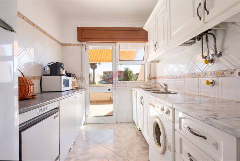 Apartamento T2 Venda em Quarteira,Loulé