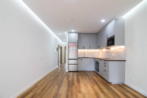 Apartamento T2 Venda em Armação de Pêra,Silves