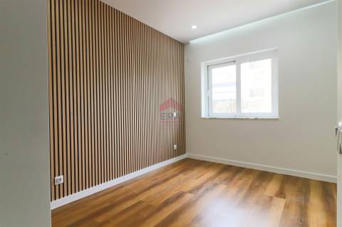 Apartamento T2 Venda em Armação de Pêra,Silves