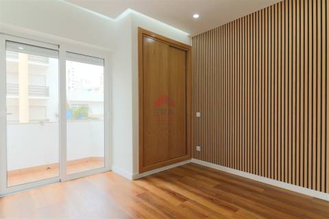 Apartamento T2 Venda em Armação de Pêra,Silves