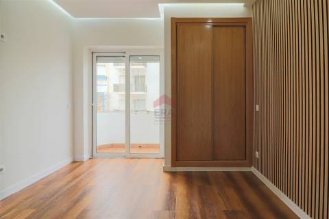 Apartamento T2 Venda em Armação de Pêra,Silves