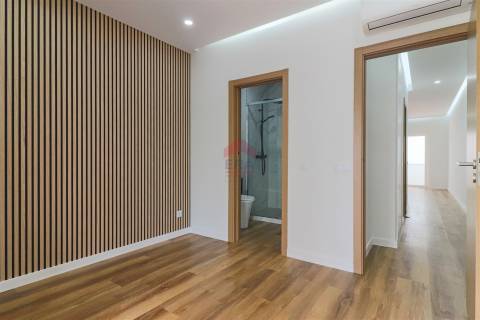 Apartamento T2 Venda em Armação de Pêra,Silves