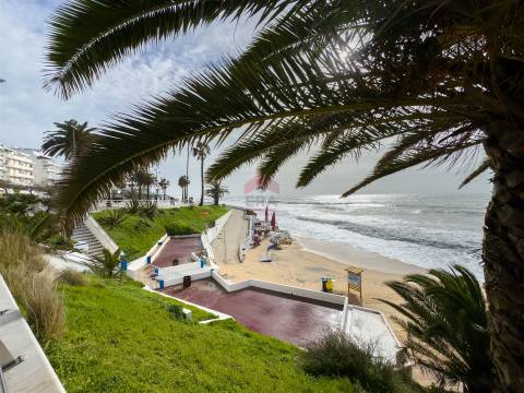 Apartamento T2 Venda em Armação de Pêra,Silves