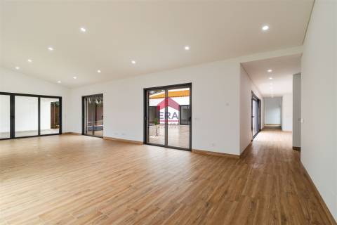 Moradia Isolada T3 Venda em Loulé (São Clemente),Loulé