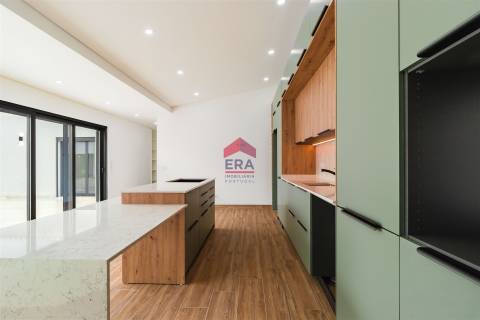 Moradia Isolada T3 Venda em Loulé (São Clemente),Loulé