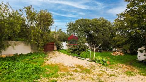 Armazém T5 Venda em Moncarapacho e Fuseta,Olhão