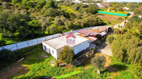 Armazém T5 Venda em Moncarapacho e Fuseta,Olhão