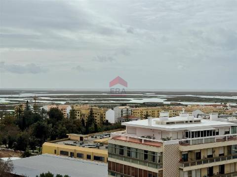 Apartamento T4 Venda em Faro (Sé e São Pedro),Faro