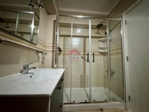 Apartamento T4 Venda em Faro (Sé e São Pedro),Faro