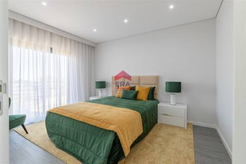 Apartamento T4 Venda em Quelfes,Olhão