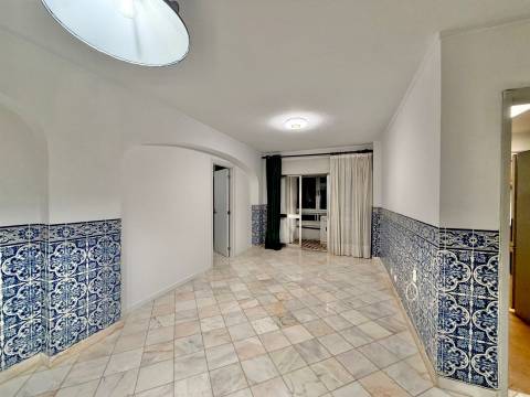 Apartamento T4 Venda em Faro (Sé e São Pedro),Faro