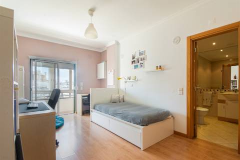 Apartamento T4 Venda em Faro (Sé e São Pedro),Faro