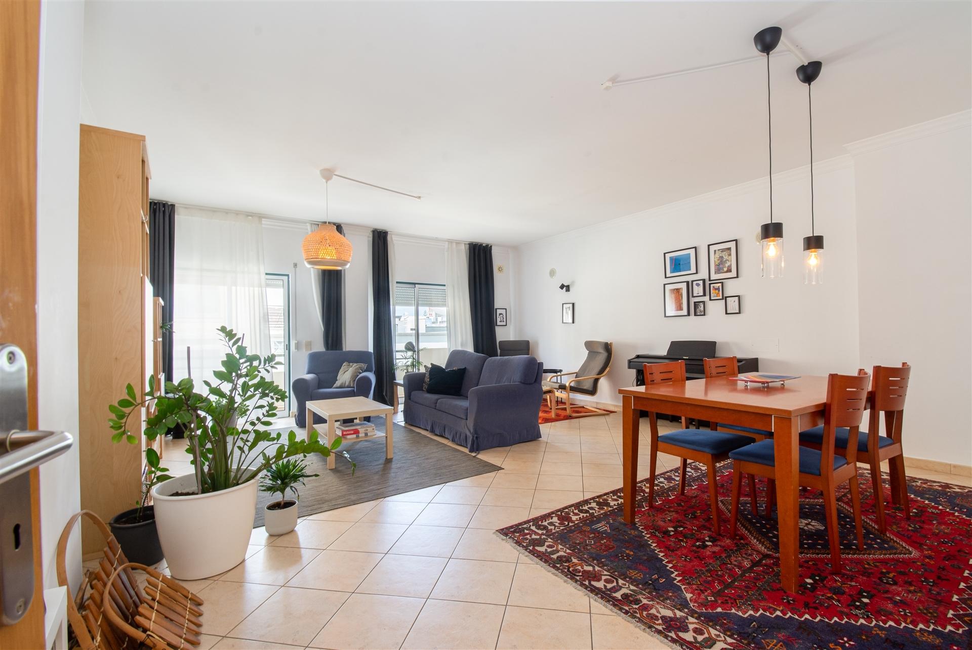 Apartamento T4 Venda em Faro (Sé e São Pedro),Faro