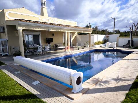 Moradia Isolada T3 Venda em Almancil,Loulé